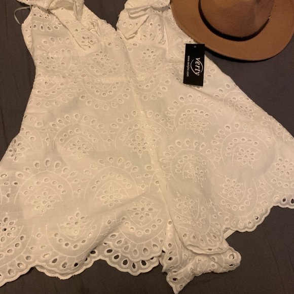 romper short - Picture 3 of 4